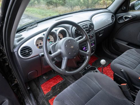 Used 2003 Chrysler PT Cruiser image 11