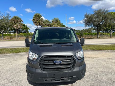 Used 2021 Ford Transit 350 XLT image 2