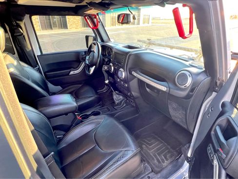 Used 2015 Jeep Wrangler Rubicon image 6