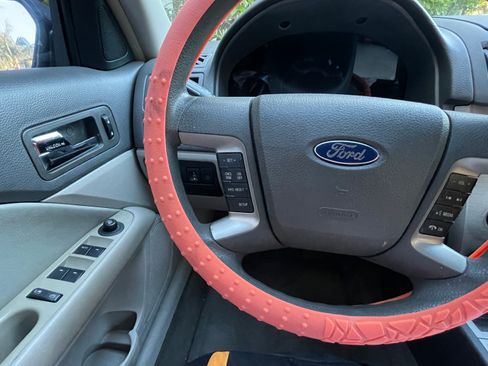 Used 2011 Ford Fusion SE w/ 202A Rapid Spec Order Code FWD image 26
