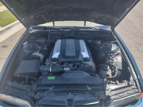 Used 1997 BMW 740iL image 17