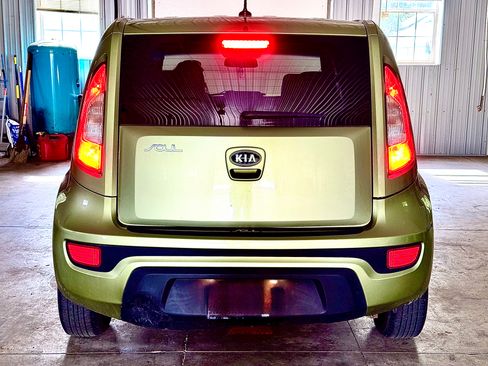 Used 2012 Kia Soul FWD image 15
