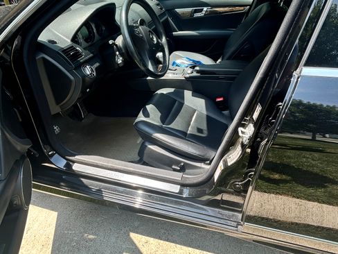 Used 2008 Mercedes-Benz C 350 Sport image 8