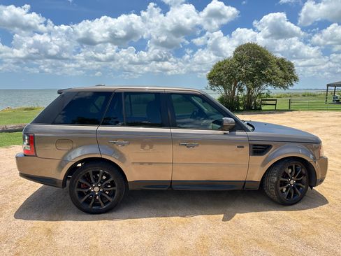 Used 2011 Land Rover Range Rover Sport HSE LUX AWD/4WD image 1