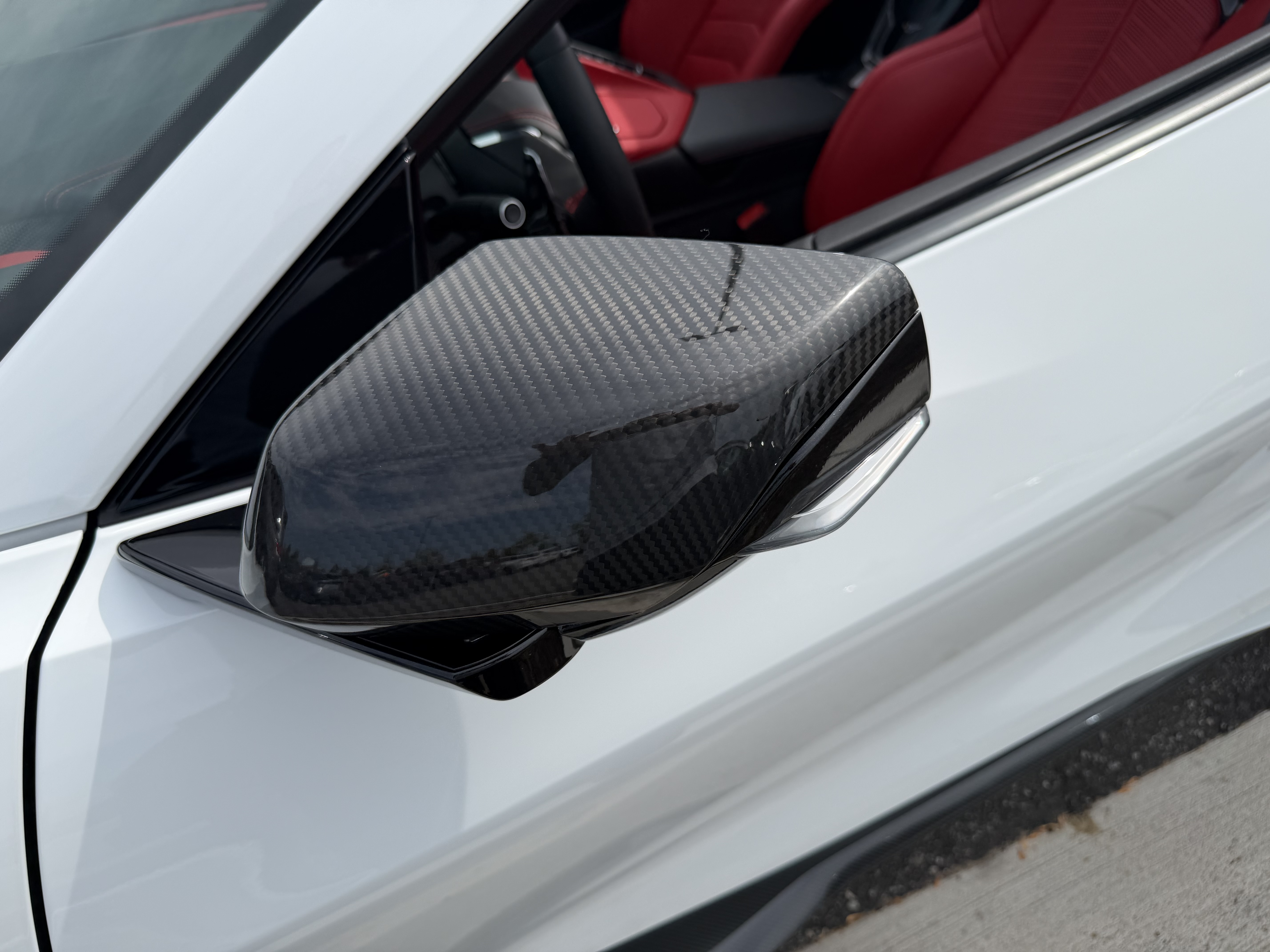 Used 2025 Chevrolet Corvette Z06 w/ Stealth Interior Trim Package RWD image 9
