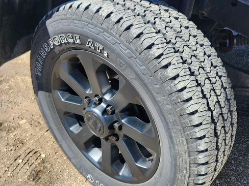 Used 2015 RAM 2500 Limited image 21