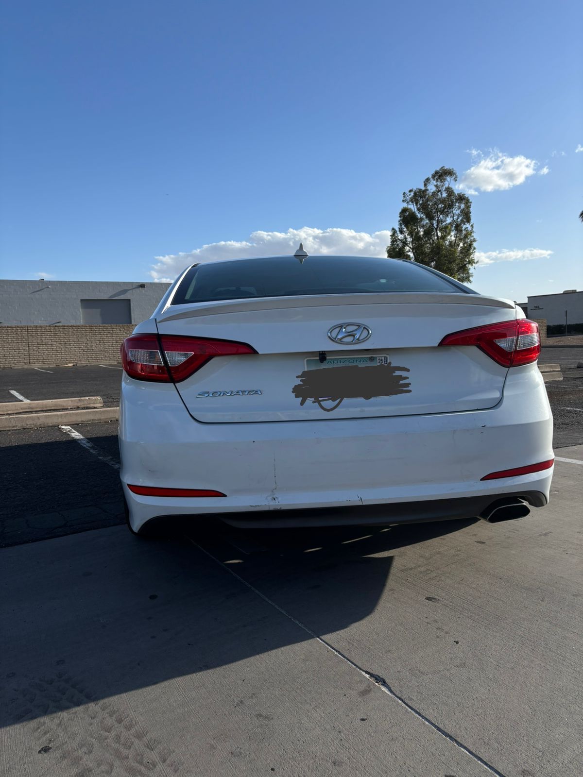 Used 2017 Hyundai Sonata SE FWD image 2