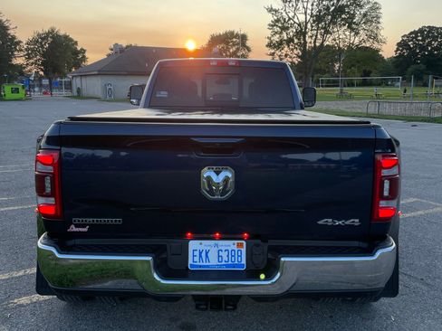 Used 2021 RAM 3500 Big Horn w/ Level B Equipment Group image 6