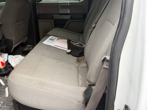 Used 2018 Ford F250 XLT w/ XLT Premium Package AWD/4WD image 9