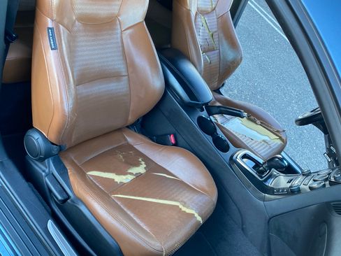 Used 2013 Hyundai Genesis 3.8 image 20