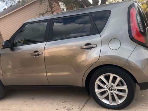 Used 2019 Kia Soul + w/ Audio Package image 1