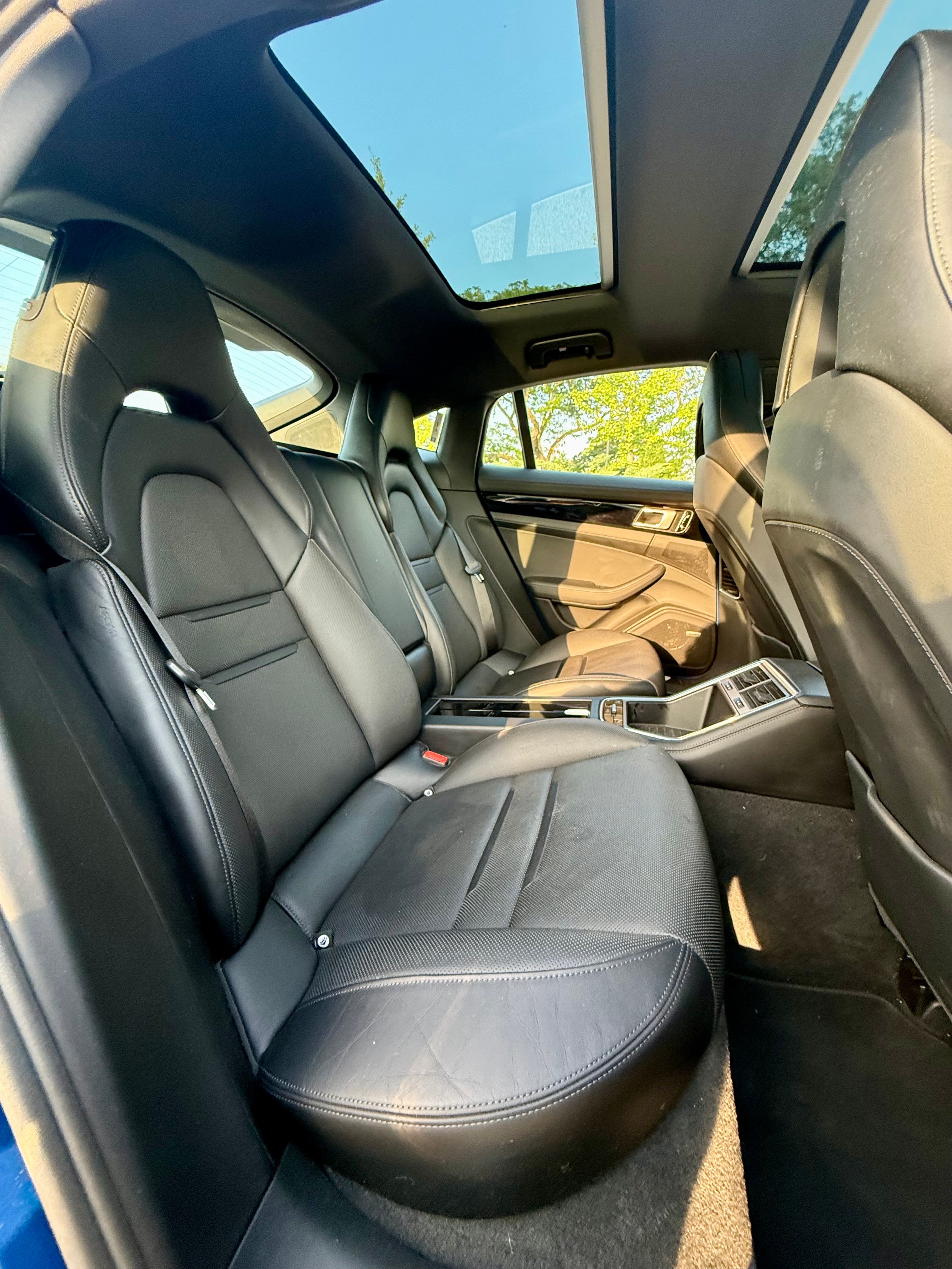 Used 2018 Porsche Panamera 4S AWD/4WD image 19