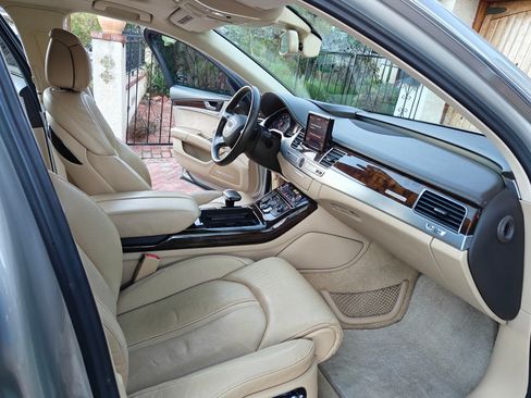 Used 2015 Audi A8 3.0T w/ Premium Package image 23