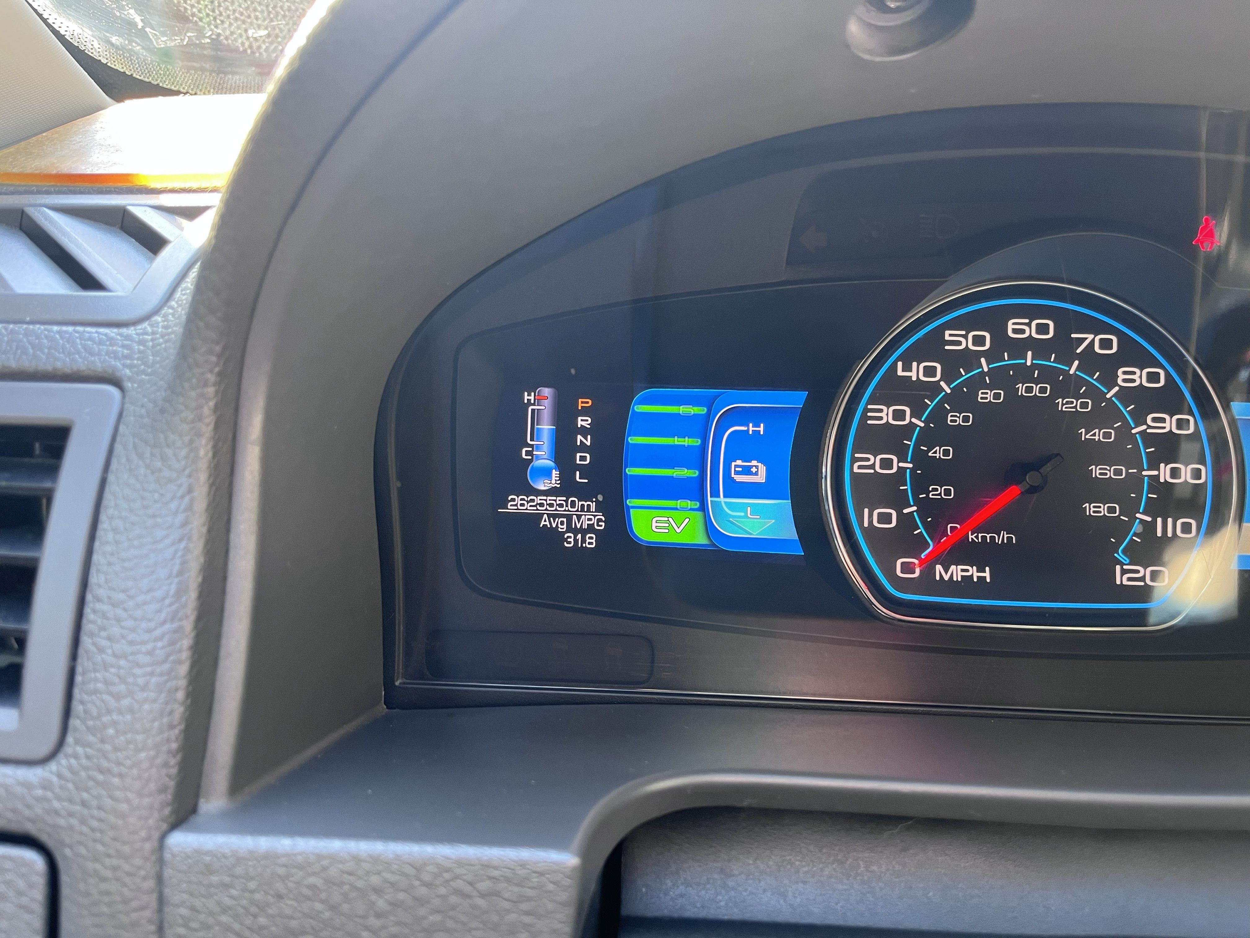 Used 2010 Ford Fusion Hybrid FWD image 13