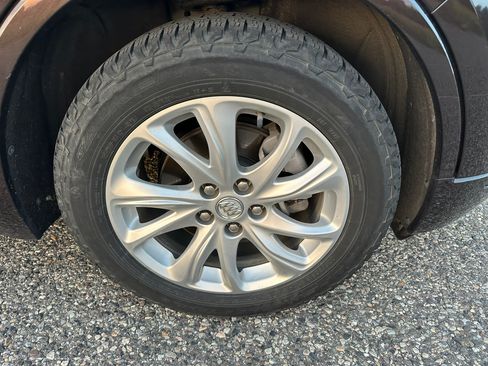 Used 2020 Buick Envision Preferred AWD/4WD image 18