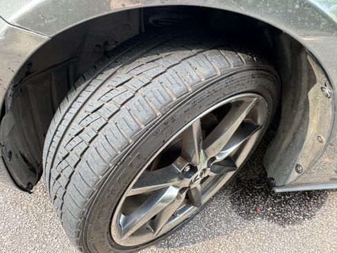 Used 2019 MAZDA MX-5 Miata Grand Touring w/ GT-S Package RWD image 2