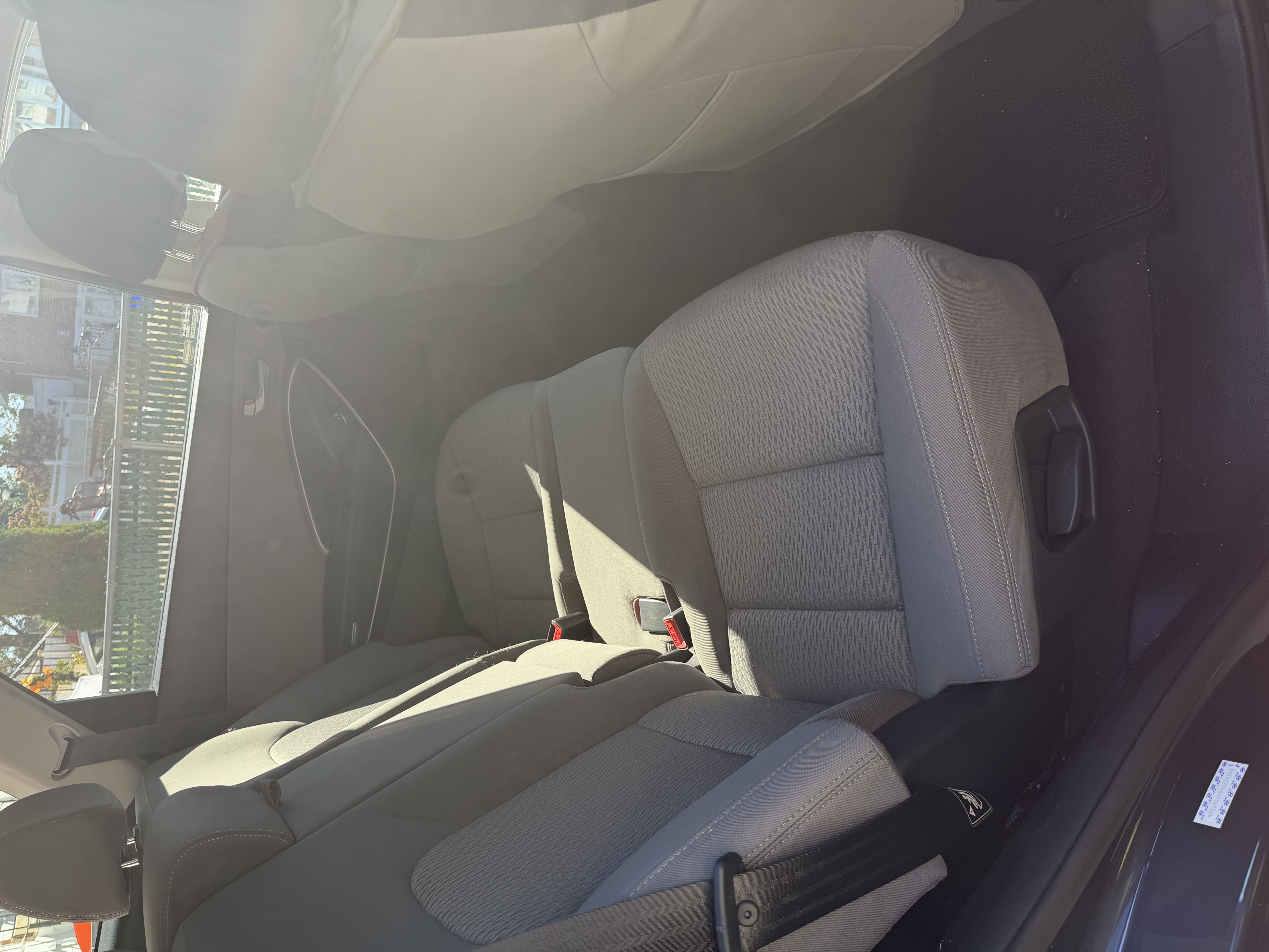 Used 2017 Hyundai Santa Fe SE AWD/4WD image 9