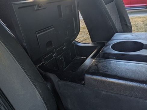 Used 2016 Toyota Tundra SR5 w/ TRD Off Road Package image 9