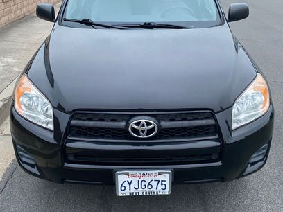 Used 2012 Toyota RAV4 FWD w/ Value Pkg
