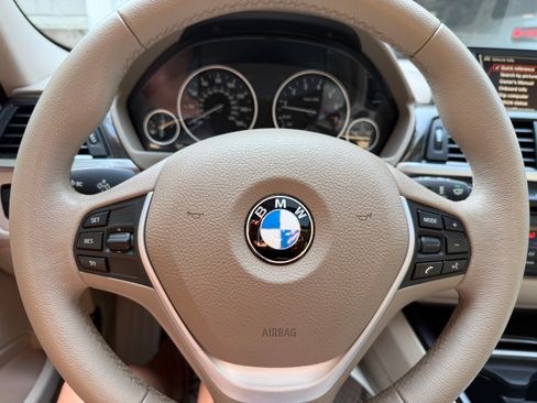 Used 2014 BMW 328i xDrive Wagon AWD/4WD image 20