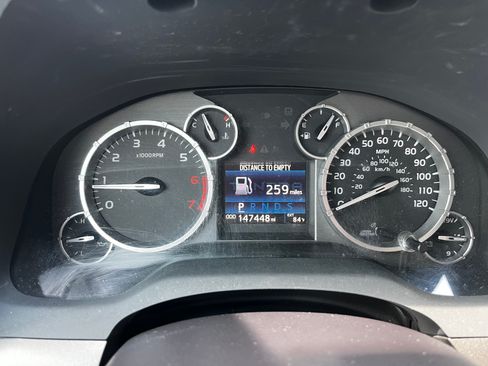 Used 2015 Toyota Tundra SR5 w/ TRD Off Road Package AWD/4WD image 11