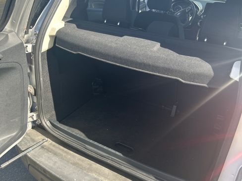 Used 2019 Ford EcoSport SE image 11