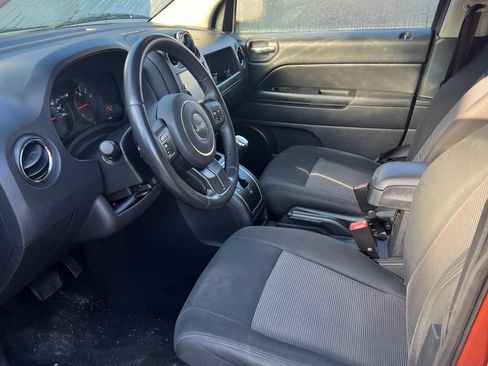 Used 2012 Jeep Compass Latitude image 8
