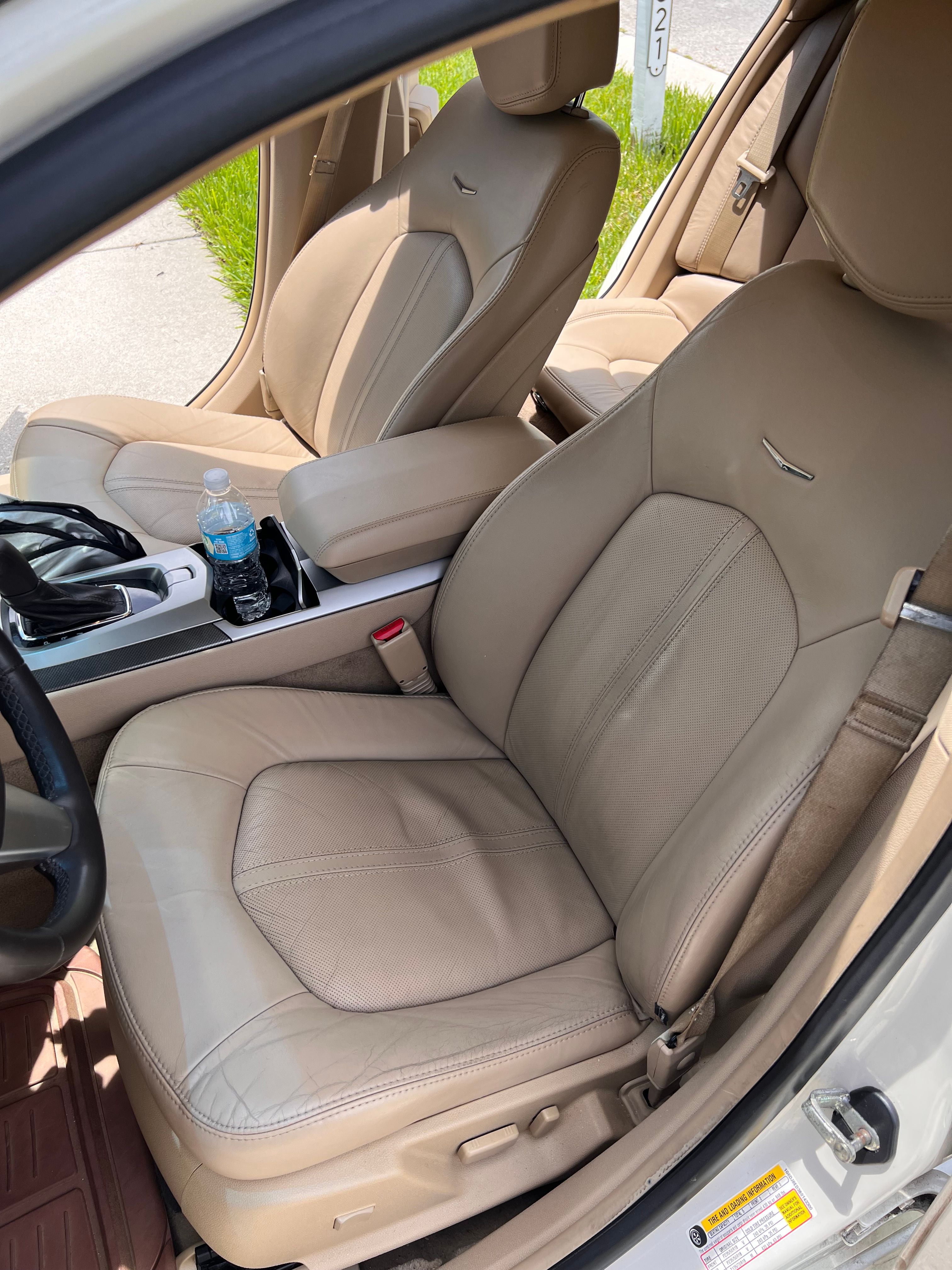 Used 2011 Cadillac CTS Performance RWD image 16