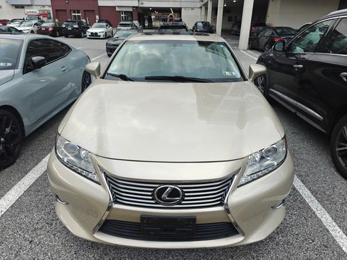 Used 2015 Lexus ES 350 image 2