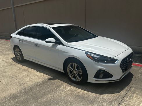 Used 2018 Hyundai Sonata Limited FWD image 4
