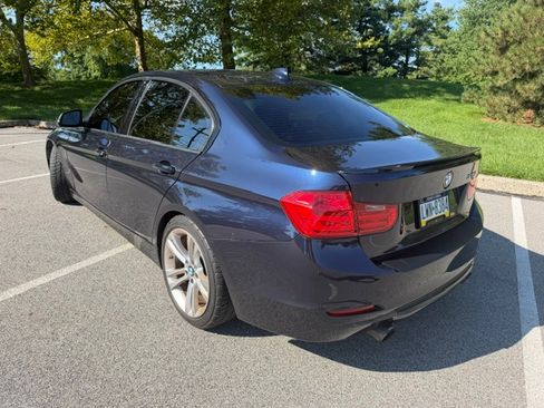 Used 2012 BMW 335i Sedan RWD image 5