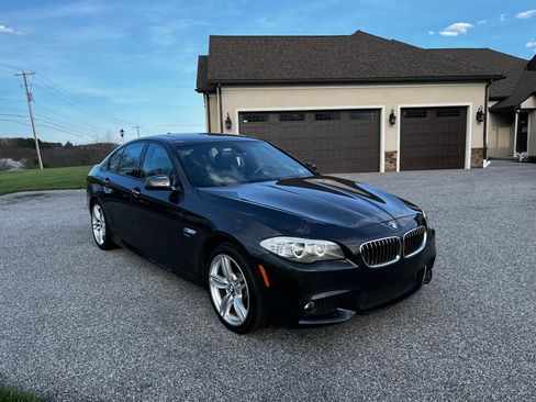 Used 2012 BMW 535i xDrive Sedan image 1