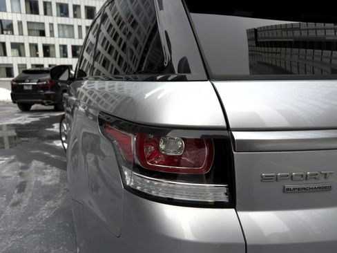 Used 2016 Land Rover Range Rover Sport Supercharged image 30