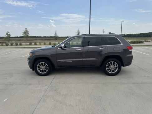 Used 2015 Jeep Grand Cherokee Limited RWD image 4