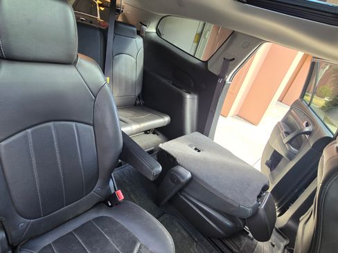 Used 2015 Buick Enclave Leather w/ Trailering Package image 13
