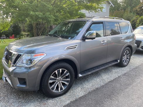 Used 2018 Nissan Armada SL w/ Premium Package AWD/4WD image 4