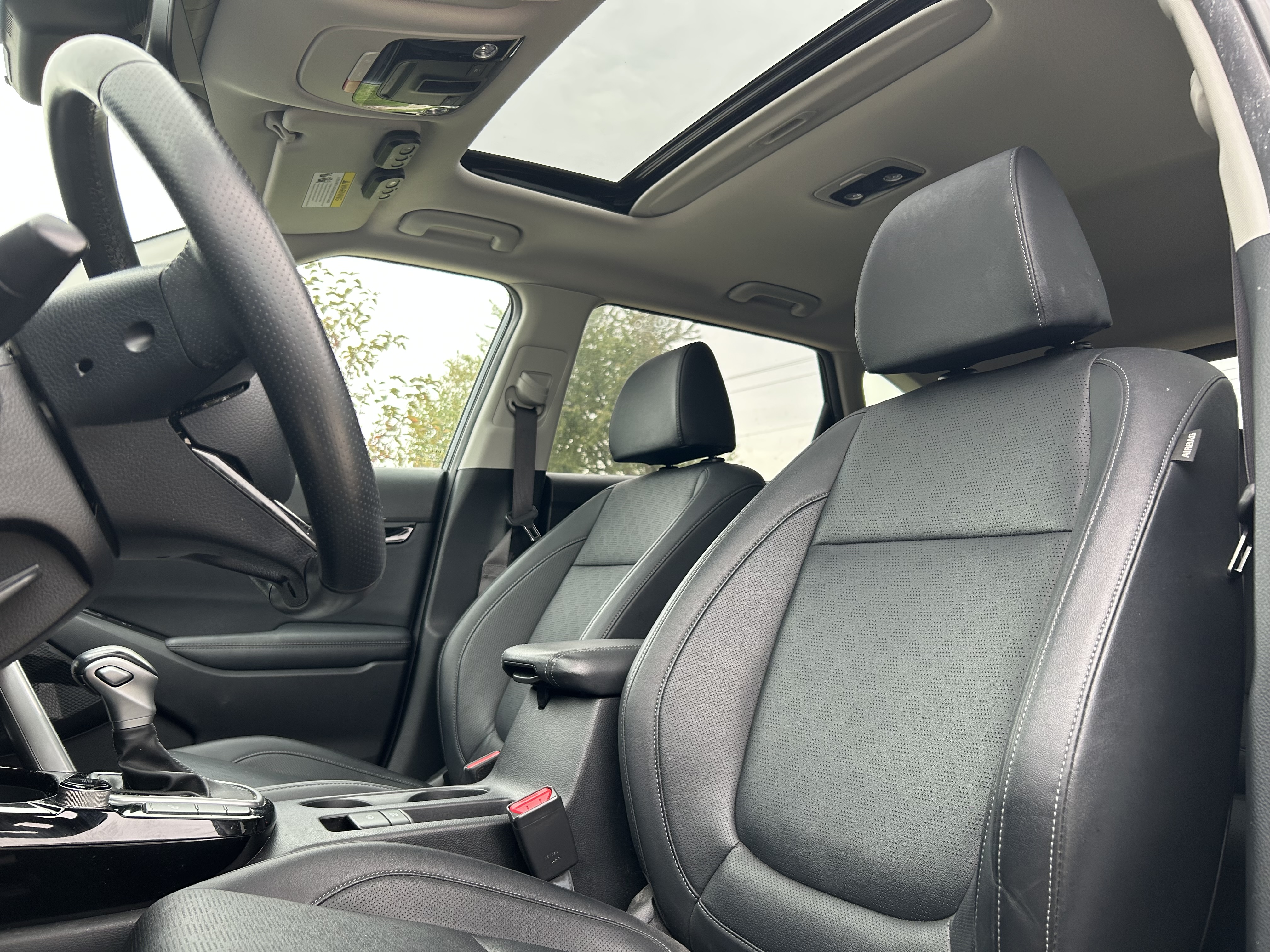 Used 2023 Kia Seltos SX w/ SX Sunroof Package AWD/4WD image 18