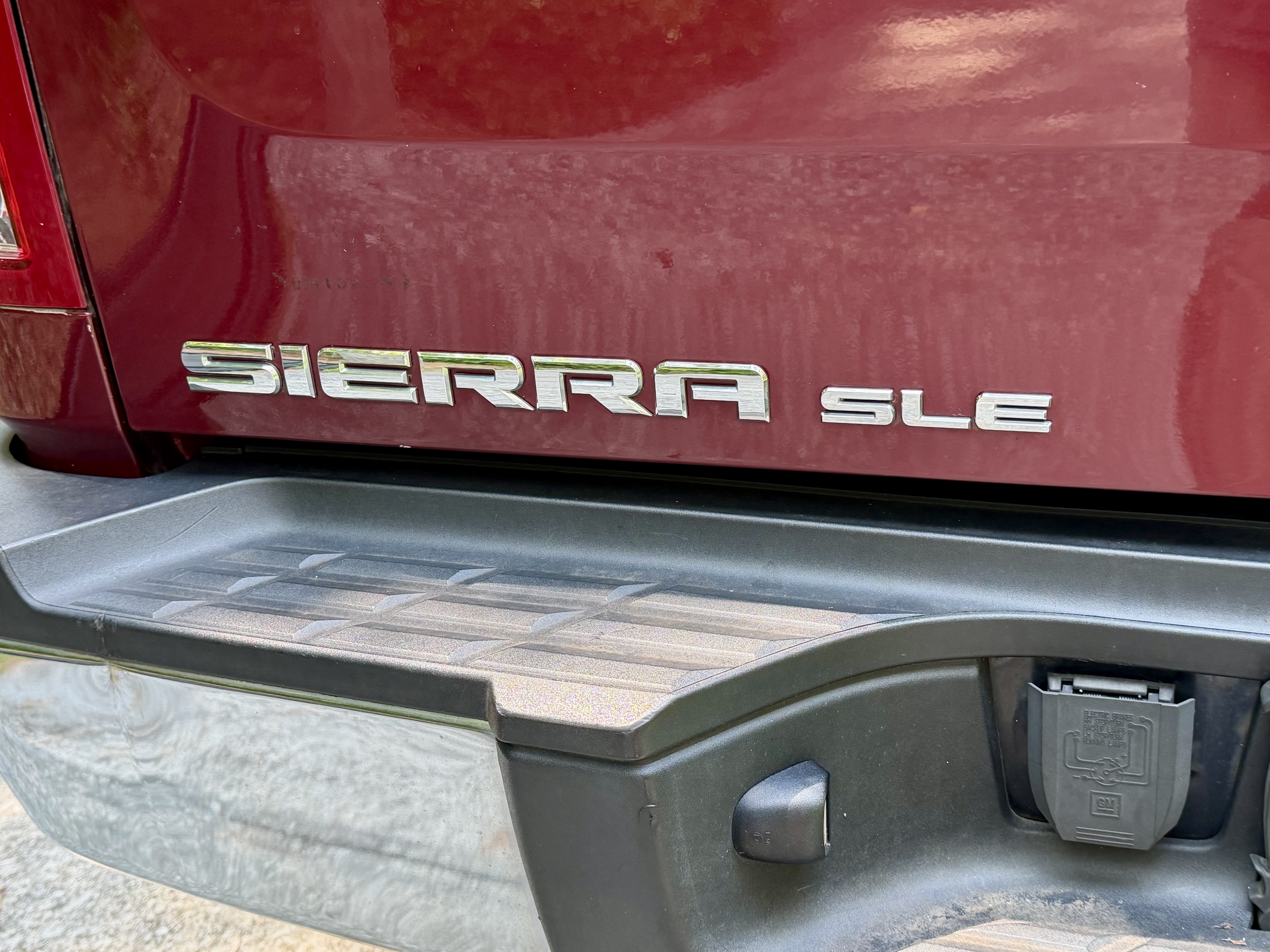 Used 2014 GMC Sierra 2500 SLE w/ SLE Preferred Package AWD/4WD image 12