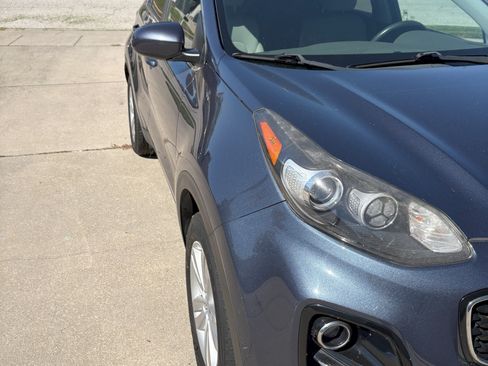 Used 2017 Kia Sportage LX image 5