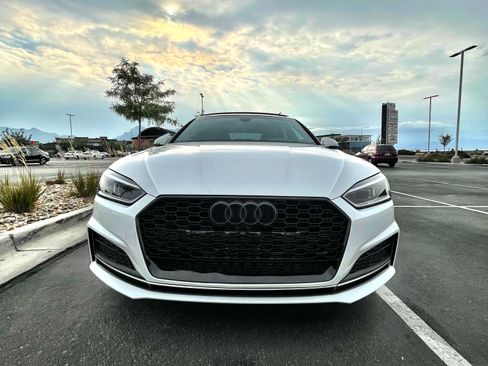 Used 2019 Audi A5 2.0T Premium w/ Convenience Package AWD/4WD image 2