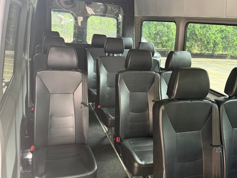 Used 2017 Mercedes-Benz Sprinter 3500 image 12