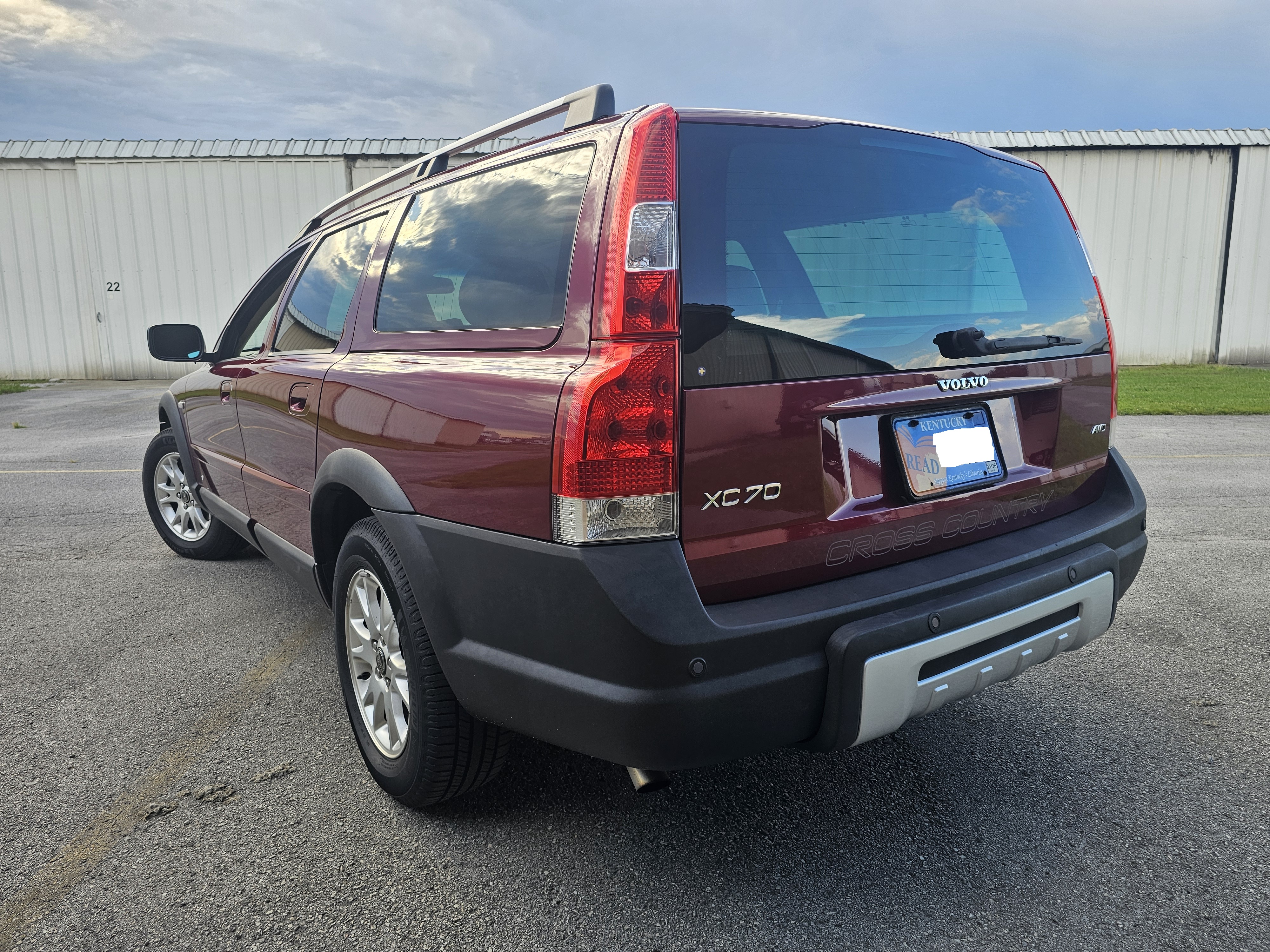 Used 2006 Volvo XC70 Ocean Race Edition AWD/4WD image 4