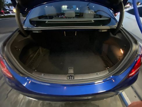 Used 2018 Mercedes-Benz C 300 Sedan image 15