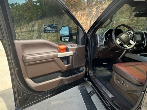 Used 2021 Ford F350 King Ranch w/ King Ranch Ultimate Package image 10