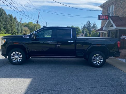 Used 2023 GMC Sierra 2500 Denali w/ Denali Ultimate Package AWD/4WD image 8