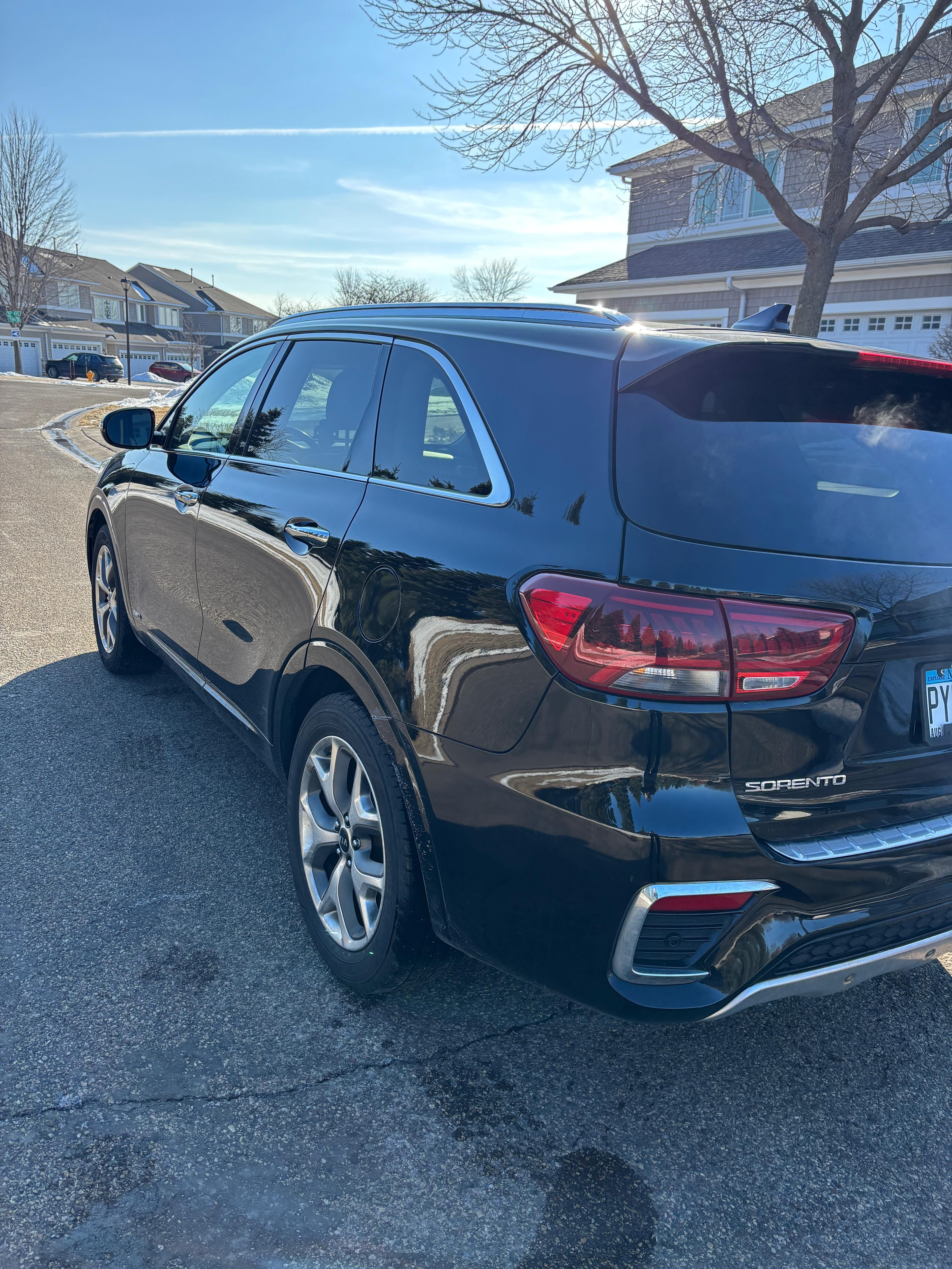 Used 2019 Kia Sorento SX w/ SX Touring Package AWD/4WD image 6