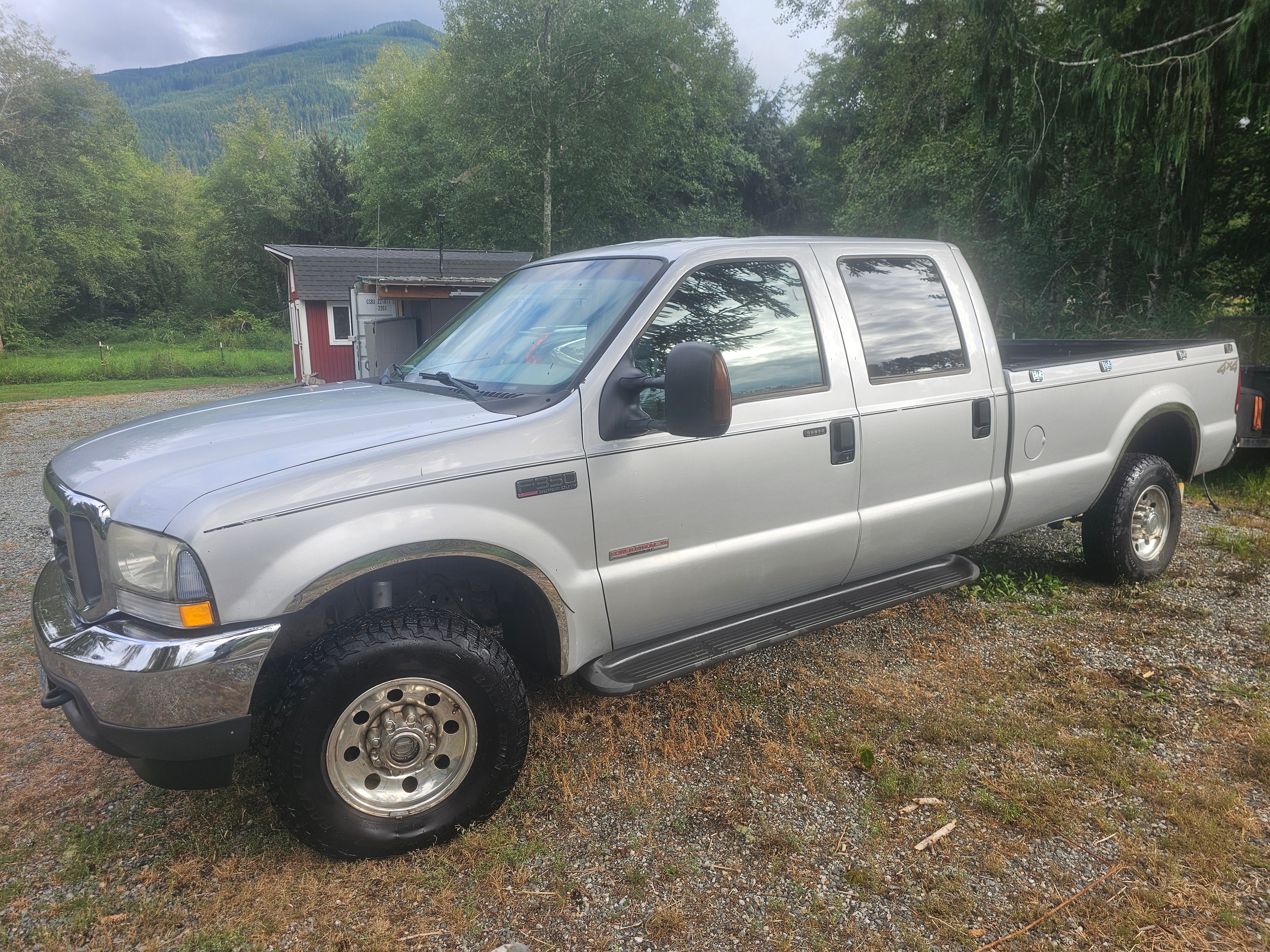 Used 2004 Ford F350 Lariat AWD/4WD image 1