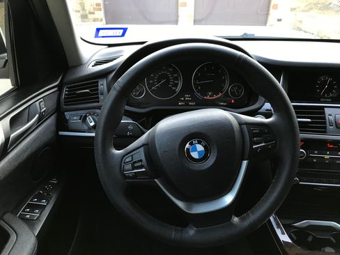 Used 2017 BMW X3 sDrive28i image 23