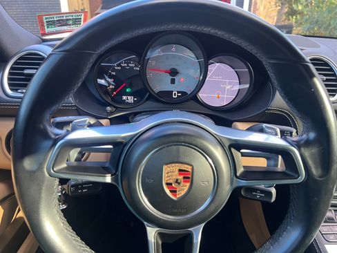 Used 2018 Porsche 718 Cayman image 19