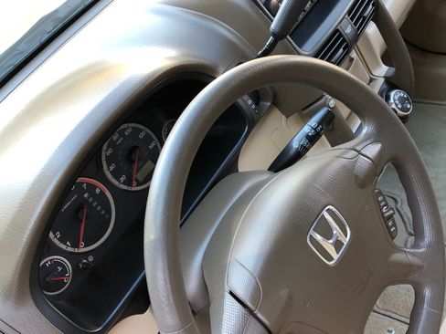 Used 2005 Honda CR-V EX image 24